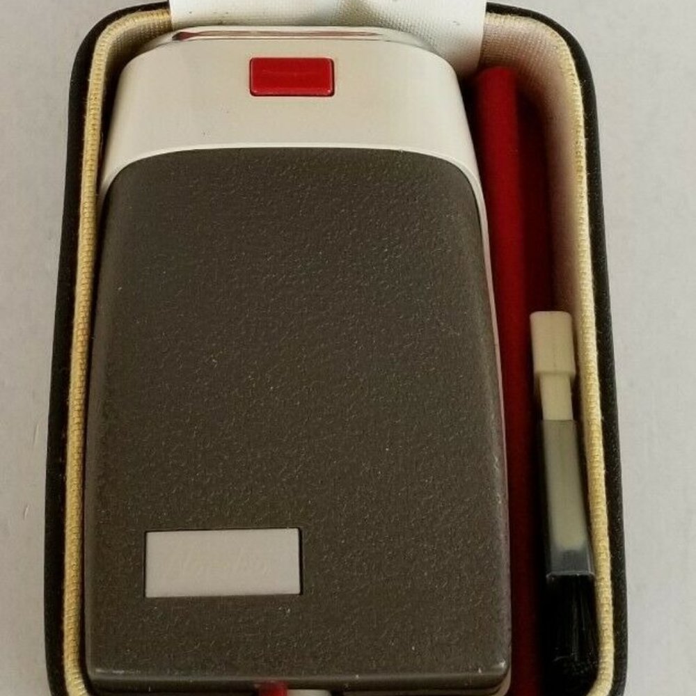 Vintage Norelco Flip-Top Speedshaver